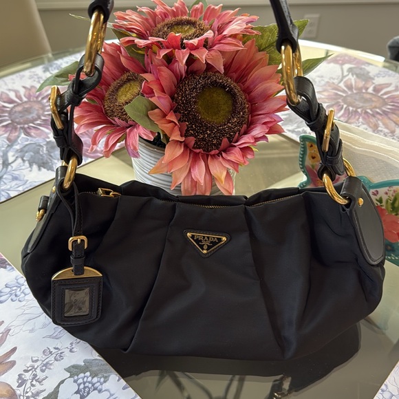 EUC Prada nylon bag with authentic card and free wallet - Picture 2 of 16